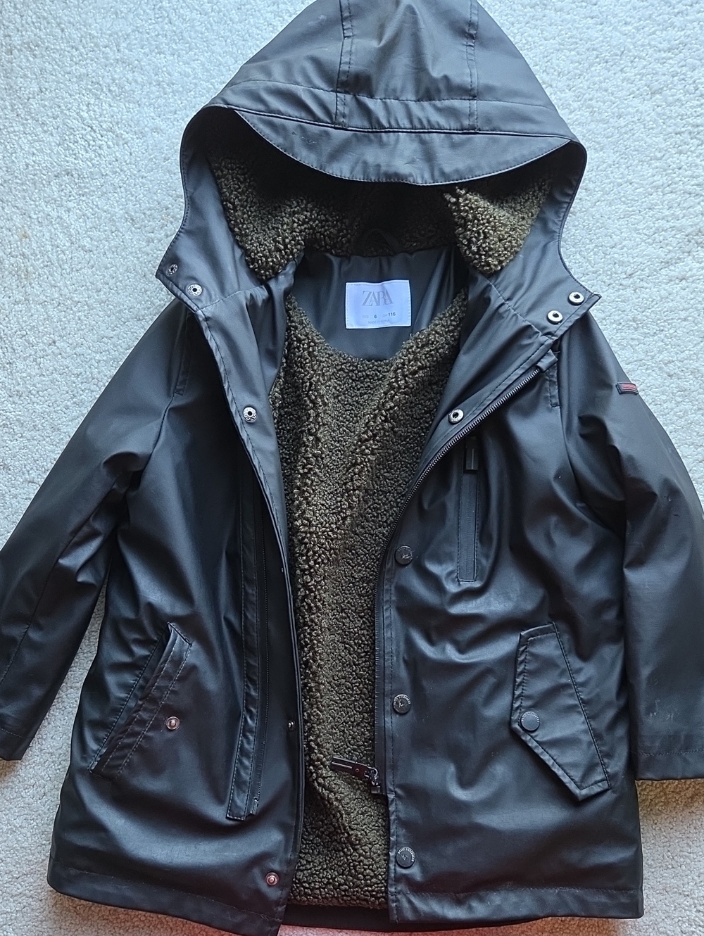 Zara Kids Size 6 Black Hooded Rain Jacket Coat with Olive Sherpa Lining